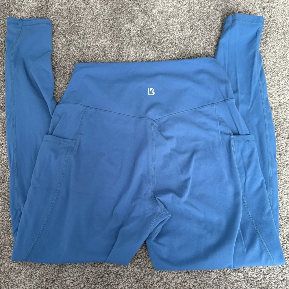 Buffbunny Rosa Pocket Legging - Alaska - M - Picture 6 of 6